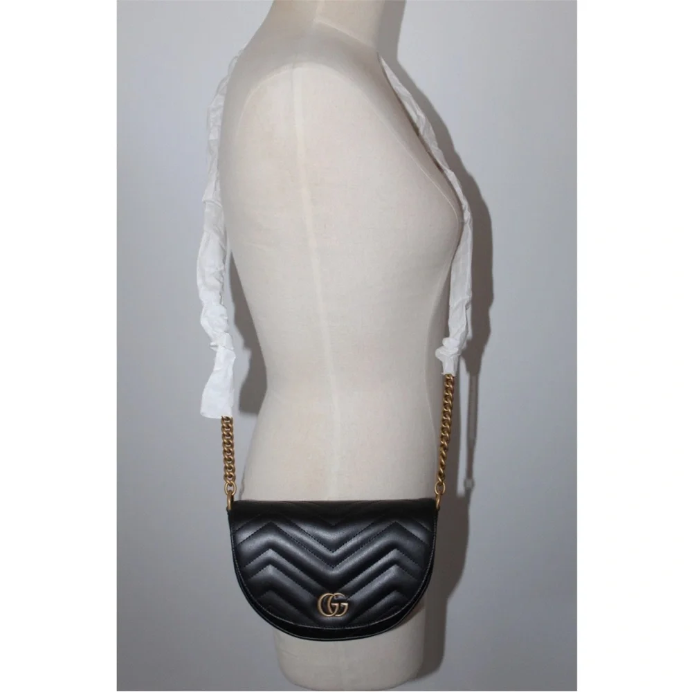 Gucci Black Crossbody Bag with Gold Accents - Picture 3 of 3